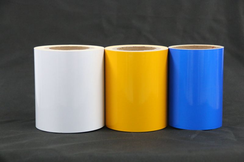 行车安全防护产品丨华体会体育车牌膜