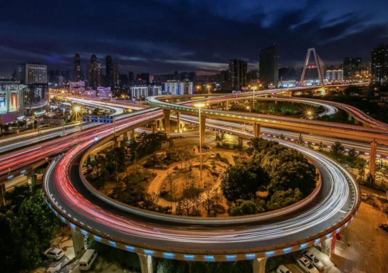 华体会体育光学 交通安全出行解决方案