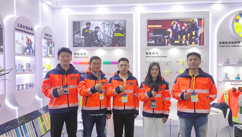 华体会体育光学亮相上海劳保展 全系列防护产品获市场认可